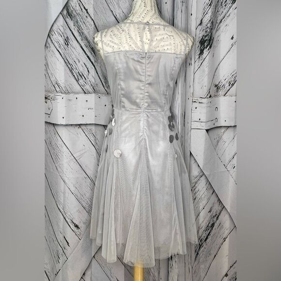Ryu Tulle Mesh Dress w/Petal Trim Silver M - Picture 8 of 13
